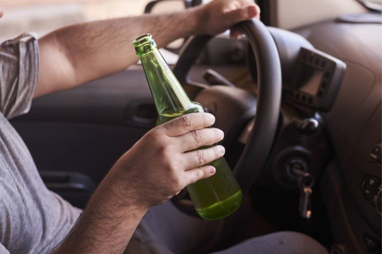 Alcoolémie & assurance auto : ce que votre contrat couvre ou refuse