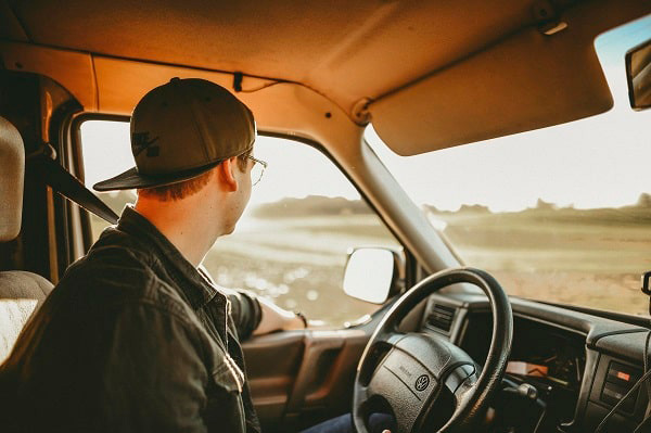 Assurance auto un mois pour jeune conducteur