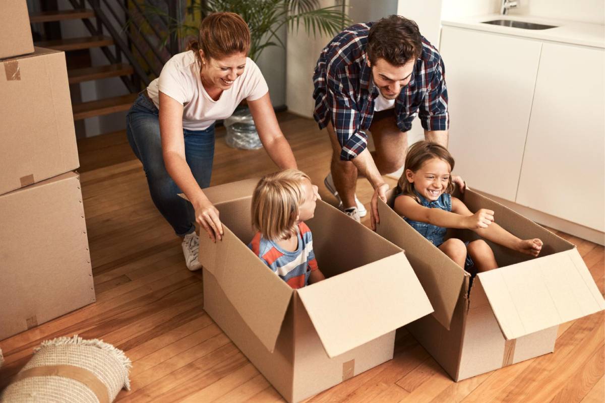 Assurance habitation et déménagement d'une famille