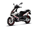 Conducteur deux roues Gilera Runner 50 SP