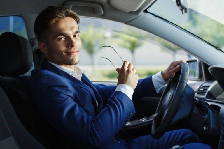 Assurance en Direct : l’assurance qui accepte tous les profils de conducteurs