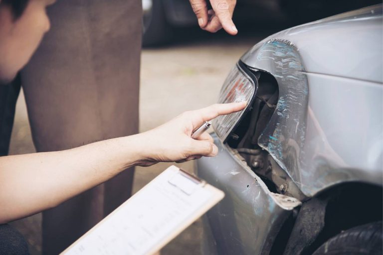 Assurance auto : comment sont évalués les dommages matériels ?