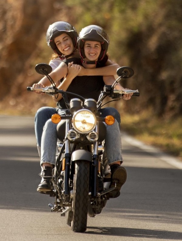 Conseils et astuces pour bien conduire un scooter 125