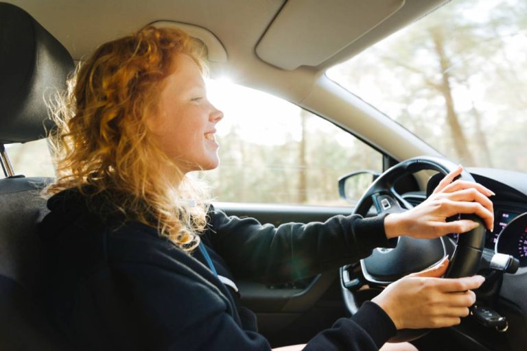 Comment choisir la franchise idéale pour un jeune conducteur ?