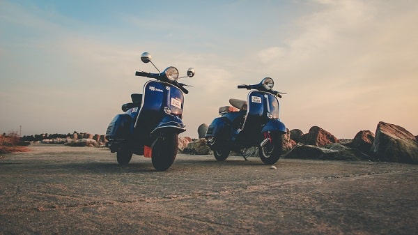 protéger les jeunes qui conduisent un scooter