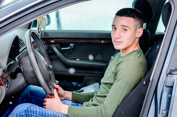 Garantie assurance auto pour jeune conducteur