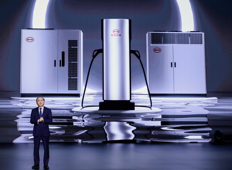 BYD révolutionne la recharge avec sa Super e-Platform à 1 360 kW