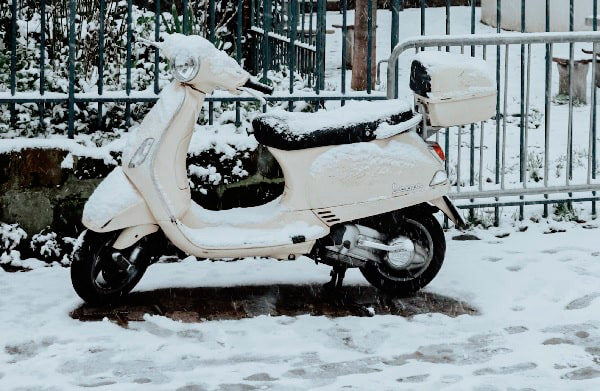 Comment entretenir son scooter en hiver ?